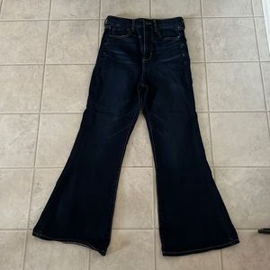 American Eagle Size 6 Curvy Short Flare Jeans